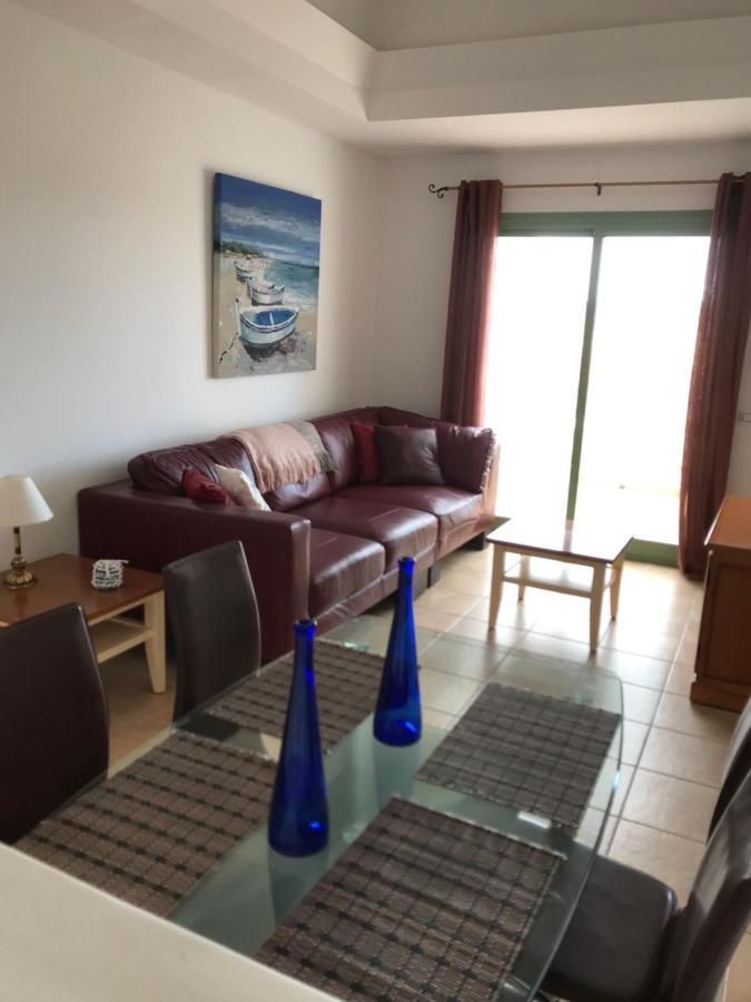 קלטה דה פוסטה Luxury 1 Bed Apartment-Sleeps4-La Gaudia Complex-Caleta Fuste- Fuerteventura מראה חיצוני תמונה